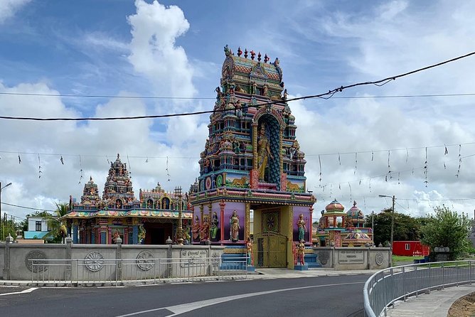Private Guided Tour of Northern Mauritius with Shopping in Port Louis - Aapravasi Ghat and the story of migration