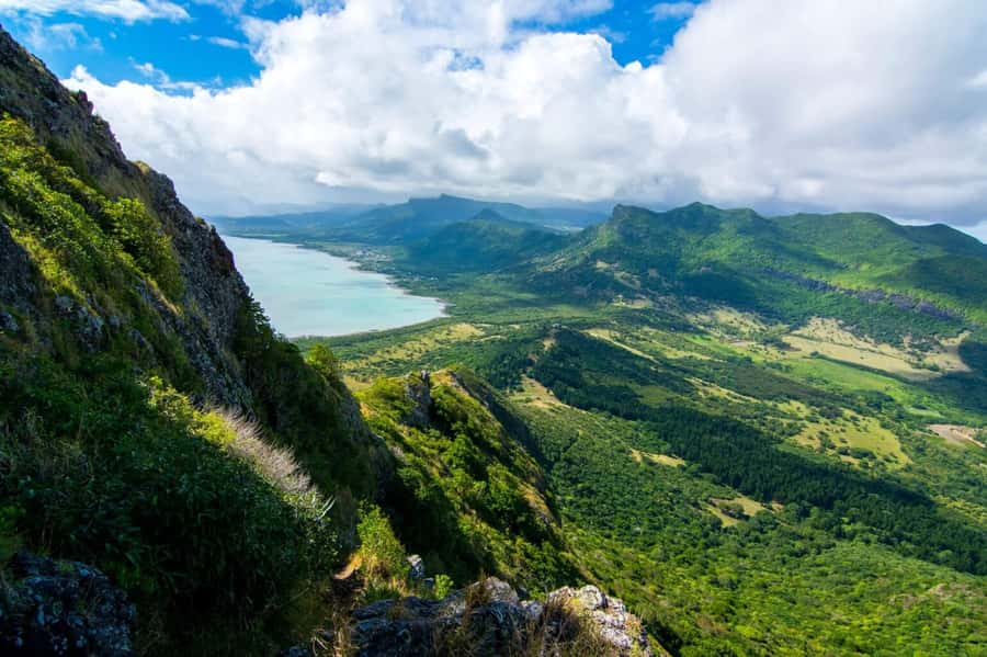 PRIVATE LeMorne Mountain Picturesque Hike-UNESCO Recognised - The views unfold instead of appearing all at once