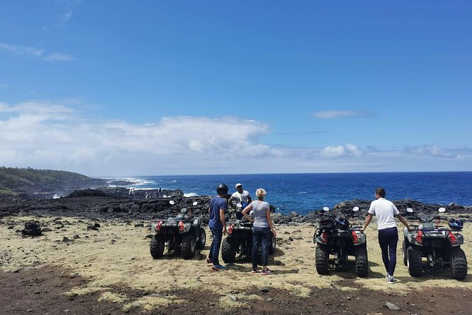 South Mauritius Day Trip: Quad and Sea - Lunch on the terrace after the ride