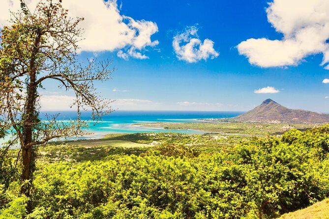 South of Mauritius :Full day package including Chamarel Coloured earth & lunch - What this southern Mauritius tour is really like