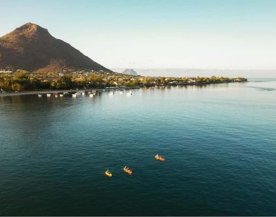 Tamarin: Guided Kayak Tour with Dolphins - Should you book the Tamarin kayak tour?