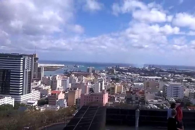 TAXI north guided tour. - Port Louis Market: the most local stop