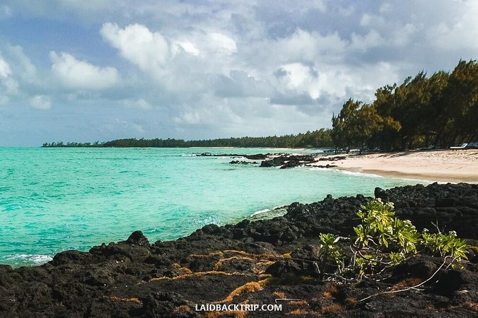 >TAXI ONLY< to DOLPHIN OR ILE AUX CERFS PARADISE ISLAND MAURITIUS - Starting from Port Louis, a hotel, or the airport