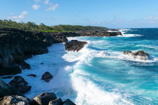 The Wild East of Mauritius: Full-day tour including 2-hour Quad-Biking & Lunch - Pont Naturel and the rough southeast coast