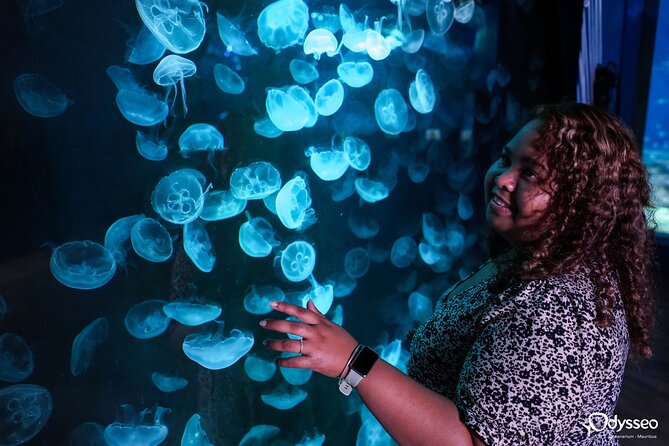 Ticket to the largest Oceanarium of the Mascarene Islands - Inside the 45 habitats