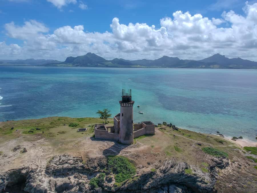 Trou d'Eau Douce: 5 Island Adventure with BBQ & Snorkeling - Ile aux Aigrettes for a swim and aperitif