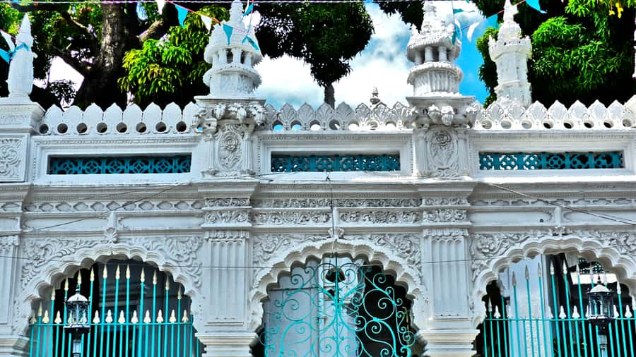 Unveiling the Ancient and Modern Port Louis - city tour - What $53 gets you in two hours