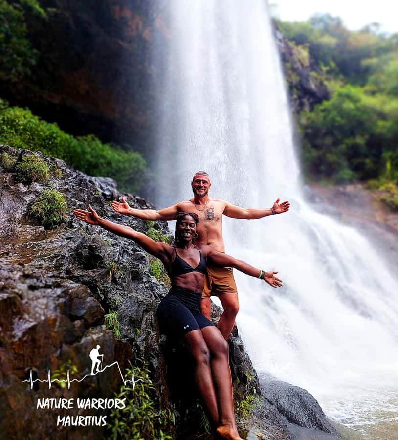 Vacoas-Phoenix: Private Hiking Tour to Tamarind Falls - Local snacks at the right moment
