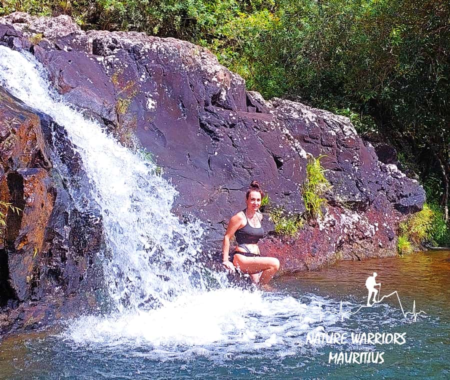 Vacoas-Phoenix: Private Hiking Tour to Tamarind Falls - What the $81 price really covers